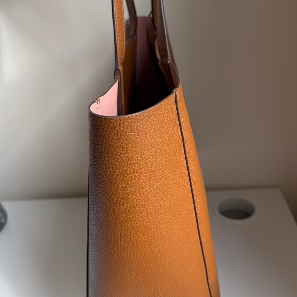 Tory Burch Brown Leather Tote with Exterior Zip Pocket - Picture 10 of 11